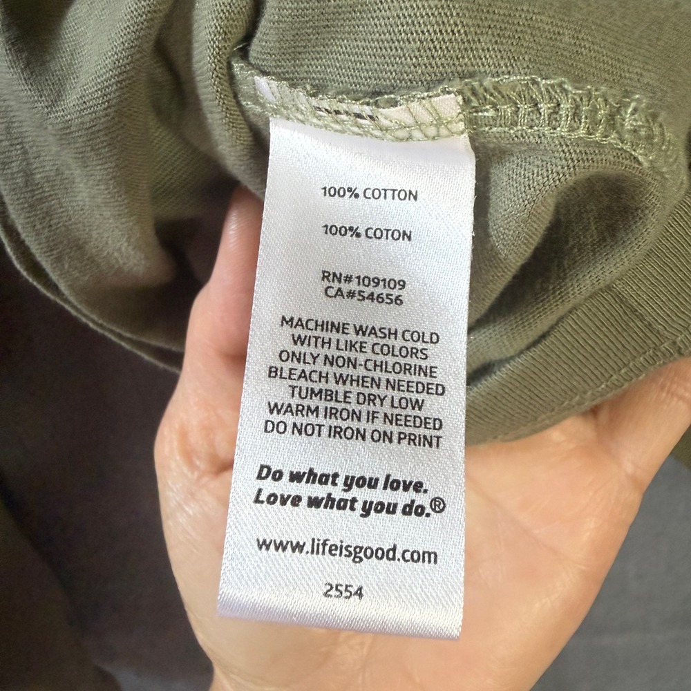 Life Is Good Womens Graphic Tee Crop Women's XS Crusher Long Sleeve Olive Green - Picture 6 of 12